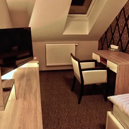 Precedens Vendégház 2*